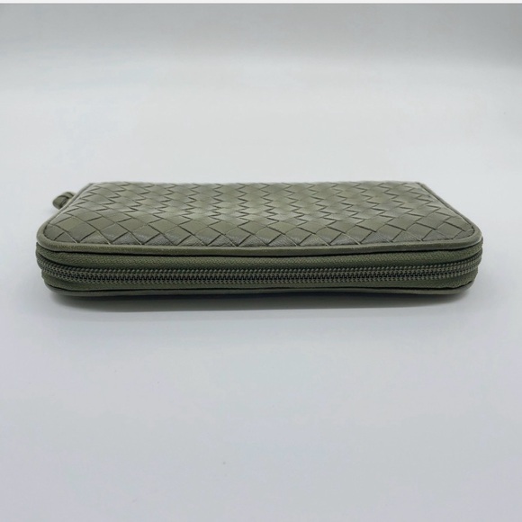 Bottega Veneta Intrecciato Leather Olive Green Zip Round Long Wallet W/Box - Picture 11 of 14